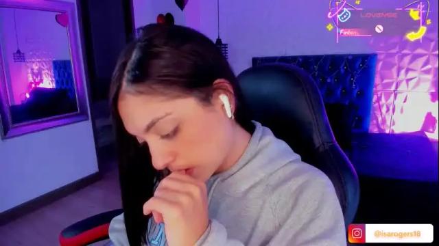Thumbnail 3, isarogers_dl's Stream at Chaturbate, 1 month ago