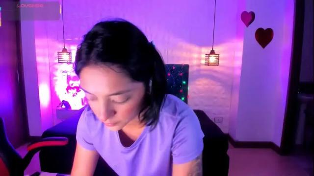 Thumbnail 3, isarogers_dl's Stream at Chaturbate, 1 month ago