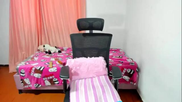 Image 10 of ishanyfalak Stream on Chaturbate on 6 months ago