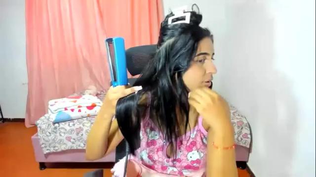 Image 6 of ishanyfalak Stream on Chaturbate on 6 months ago