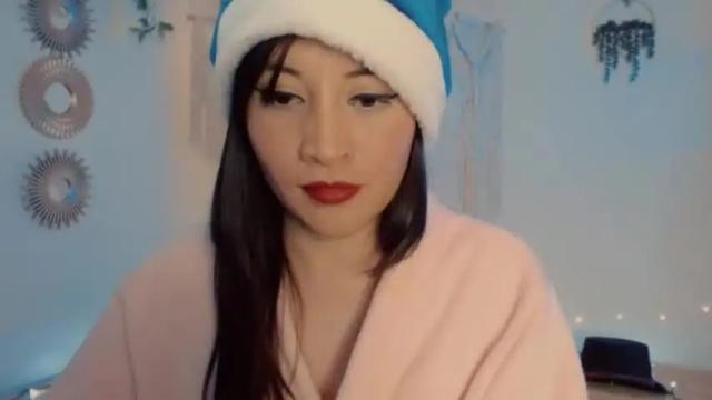 Image 3 of isis_diosa Stream on Chaturbate on 17 months ago