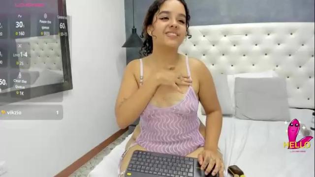 Image 7 of isis_johnson Stream on Chaturbate on 6 months ago
