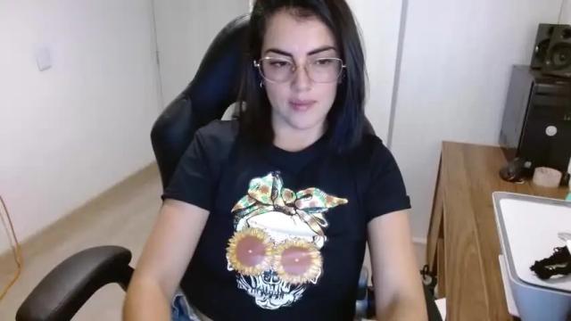 Image 11 of isis_loveyes_ Stream on Chaturbate on 13 months ago