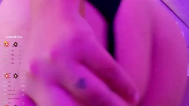 Image 11 of isisdangelo Stream on Chaturbate on 15 months ago
