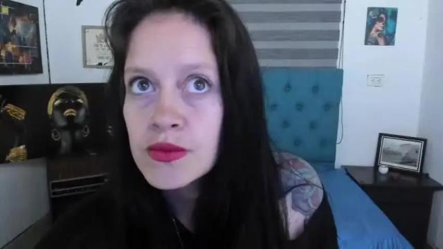 Image 2 of isishell_ Stream on Chaturbate on 17 months ago