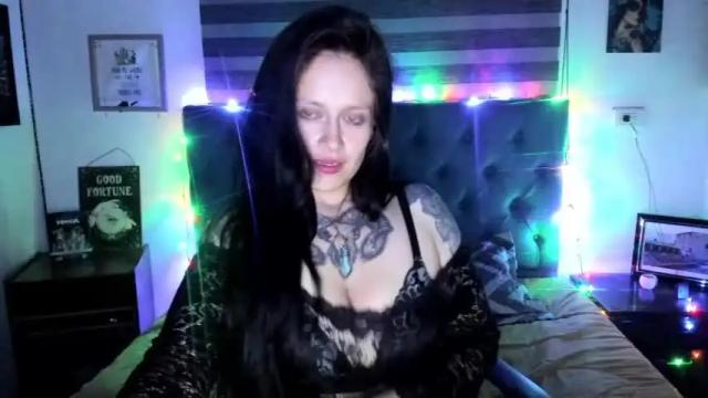 Image 7 of isishell_ Stream on Chaturbate on 17 months ago