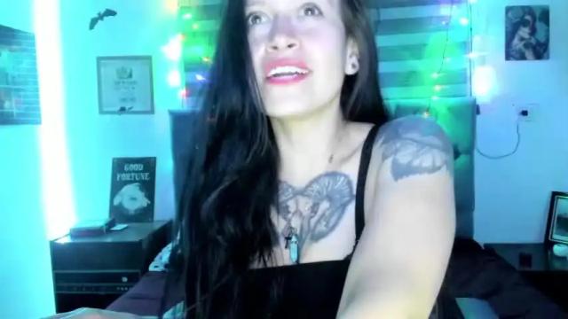 Image 11 of isishell_ Stream on Chaturbate on 17 months ago