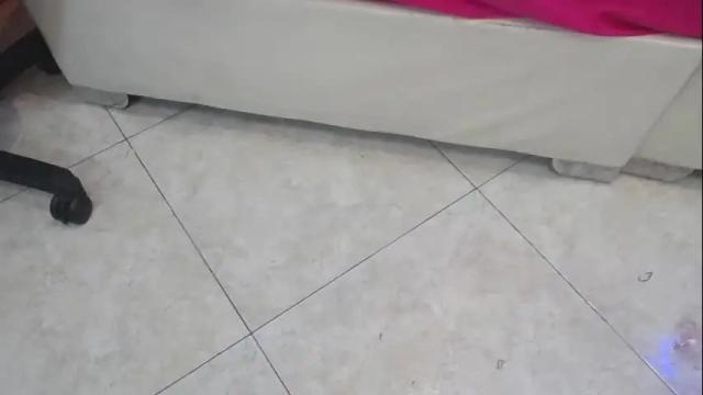 Image 11 of isla_jhons Stream on Chaturbate on 1 month ago