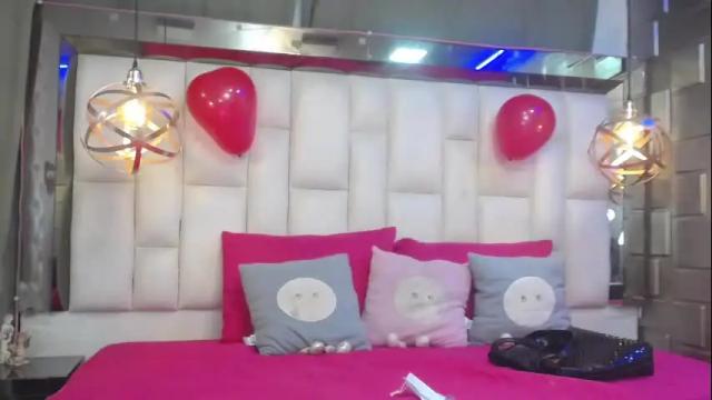 Image 12 of isla_jhons Stream on Chaturbate on 1 month ago