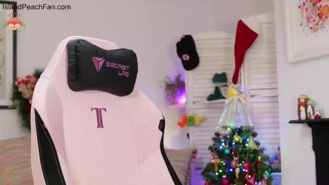 Image 10 of island_peach Stream on Chaturbate on 1 month ago