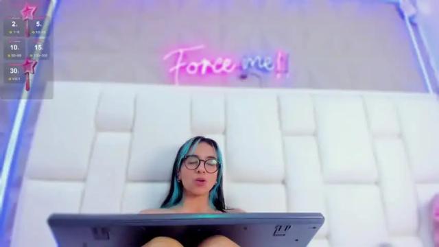 Image 2 of islangyon Stream on Chaturbate on 17 months ago