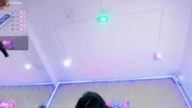 Image 4 of islangyon Stream on Chaturbate on 16 months ago