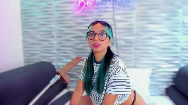 Image 6 of islangyon Stream on Chaturbate on 16 months ago