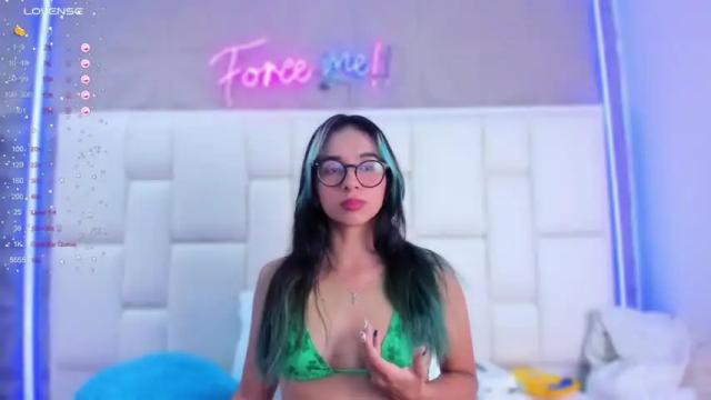 Image 3 of islangyon Stream on Chaturbate on 15 months ago