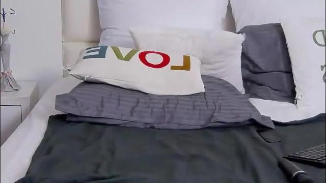 Image 4 of isoldebliss Stream on Chaturbate on 1 month ago