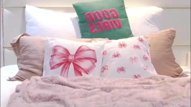 Image 2 of isoldebliss Stream on Chaturbate on 6 days ago