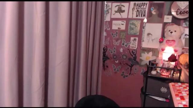 Image 8 of israakarmaa Stream on Chaturbate on 10 days ago