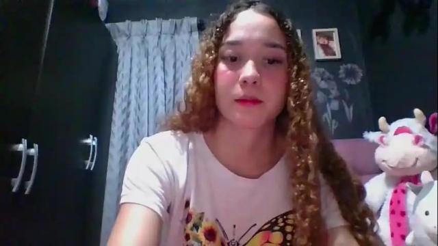 Image 12 of issa30213 Stream on Chaturbate on 2 months ago