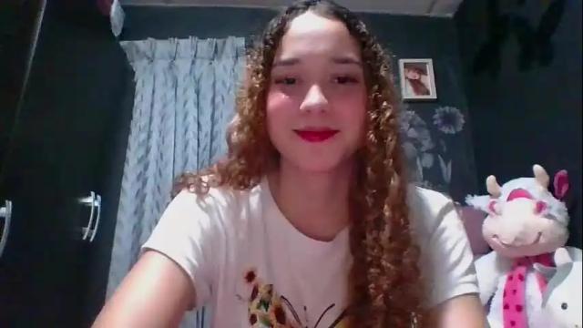 Image 3 of issa30213 Stream on Chaturbate on 2 months ago