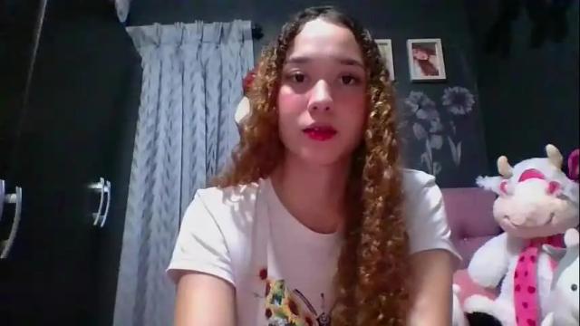 Image 7 of issa30213 Stream on Chaturbate on 2 months ago