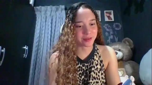 Image 12 of issa30213 Stream on Chaturbate on 21 days ago
