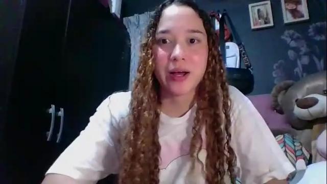 Image 7 of issa30213 Stream on Chaturbate on 9 days ago