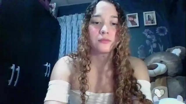 Image 6 of issa30213 Stream on Chaturbate on 2 months ago