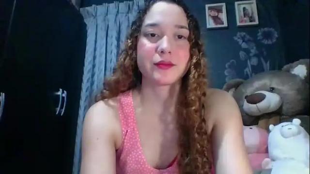 Image 2 of issa30213 Stream on Chaturbate on 2 months ago