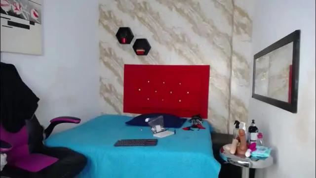 Image 3 of issa__love Stream on Chaturbate on 1 month ago