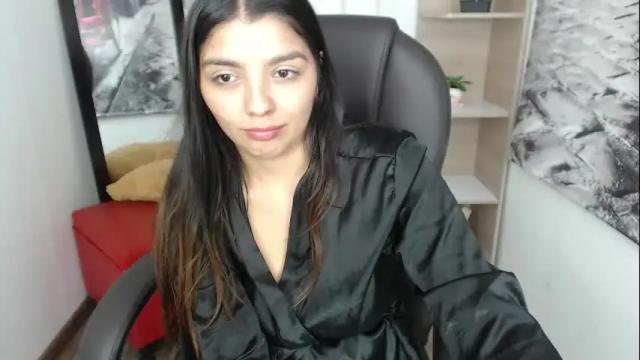 Image 3 of issa_nassar Stream on Chaturbate on 13 days ago