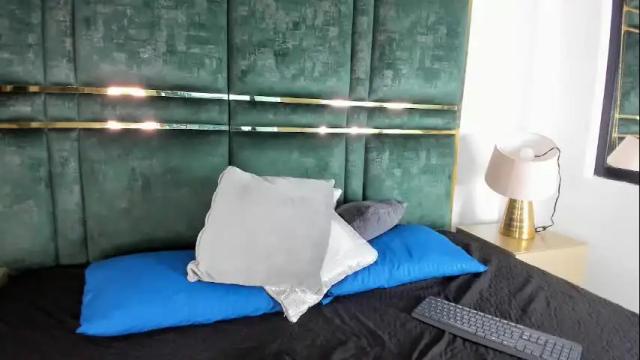 Image 10 of issabellagrey_ Stream on Chaturbate on 2 months ago