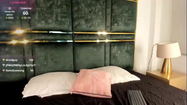 Image 4 of issabellagrey_ Stream on Chaturbate on 1 month ago