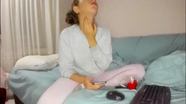 Thumbnail 2, issabelle_69's Stream at Chaturbate, 1 month ago