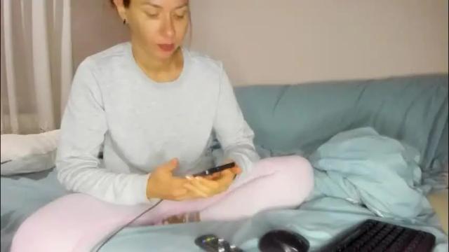 Image 8 of issabelle_69 Stream on Chaturbate on 1 month ago
