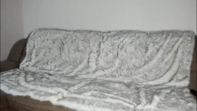 Image 11 of issabelle_69 Stream on Chaturbate on 1 month ago