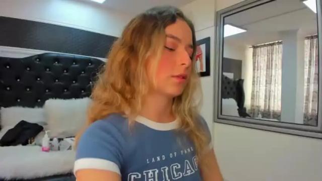 Image 2 of issadorajames Stream on Chaturbate on 19 months ago