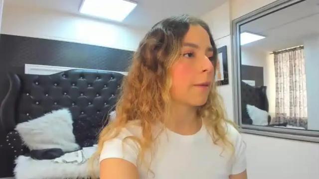 Image 11 of issadorajames Stream on Chaturbate on 19 months ago