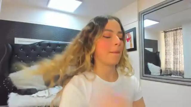 Thumbnail 3, issadorajames's Stream at Chaturbate, 19 months ago