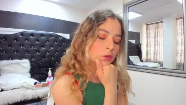 Image 12 of issadorajames Stream on Chaturbate on 19 months ago