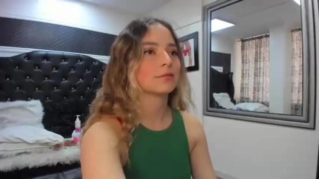 Image 4 of issadorajames Stream on Chaturbate on 19 months ago