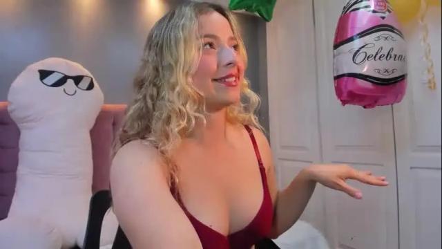 Image 8 of issadorajames Stream on Chaturbate on 1 month ago