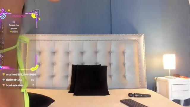 Image 10 of issyrosse Stream on Chaturbate on 11 days ago