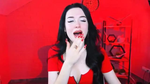 Image 4 of it_is_my_desire Stream on Chaturbate on 14 months ago