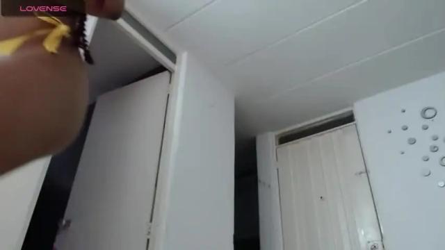 Image 2 of italianss3 Stream on Chaturbate on 19 months ago