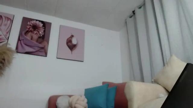 Image 11 of italianss3 Stream on Chaturbate on 15 months ago