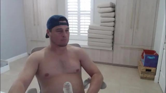 Image 7 of itflguy Stream on Chaturbate on 1 month ago