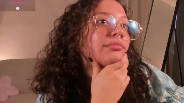 Image 3 of its_marie Stream on Chaturbate on 1 month ago