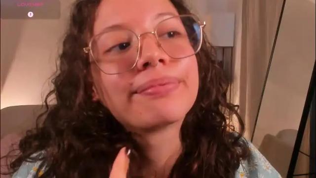 Image 8 of its_marie Stream on Chaturbate on 1 month ago