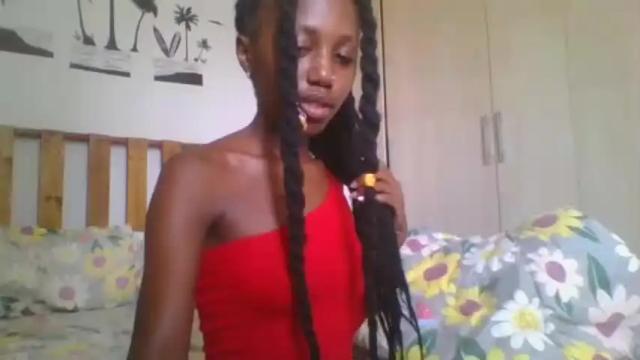 Image 2 of its_miimi Stream on Chaturbate on 15 months ago