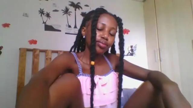 Image 12 of its_miimi Stream on Chaturbate on 15 months ago